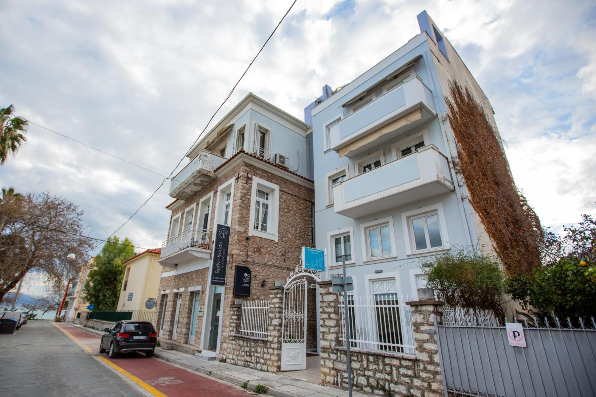 Lepanto Xenia Apartments 1F Nafpaktos エクステリア 写真